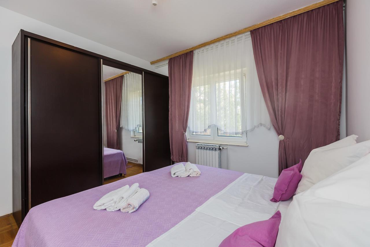Apartman Mila Kaštela Eksteriør billede